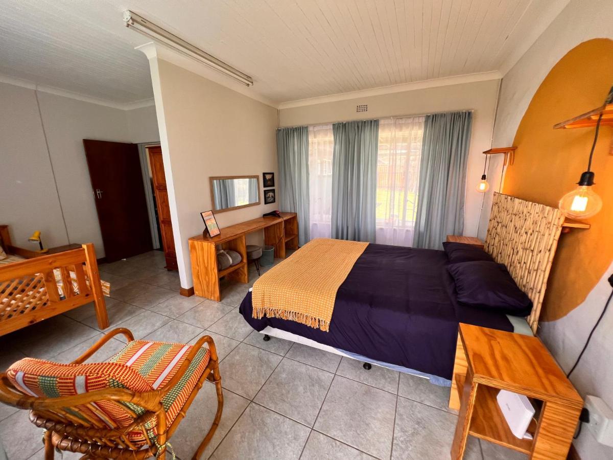 Firefly Budget Friendly Guest House Kempton Park Exterior foto